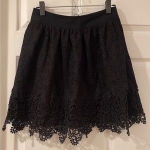 Banana Republic Black lace skirt size 2